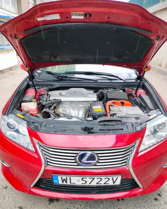 Lexus ES cena 75000 przebieg: 177000, rok produkcji 2014 z Legionowo małe 596